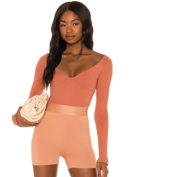 ALIX NYC Jansen V-Neck Long Sleeve Thong Bodysuit in Clay Women's Size Small - Picture 3 of 8